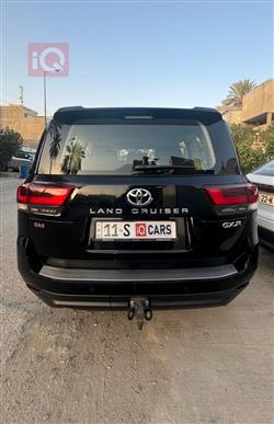 تويوتا لاندكروزر